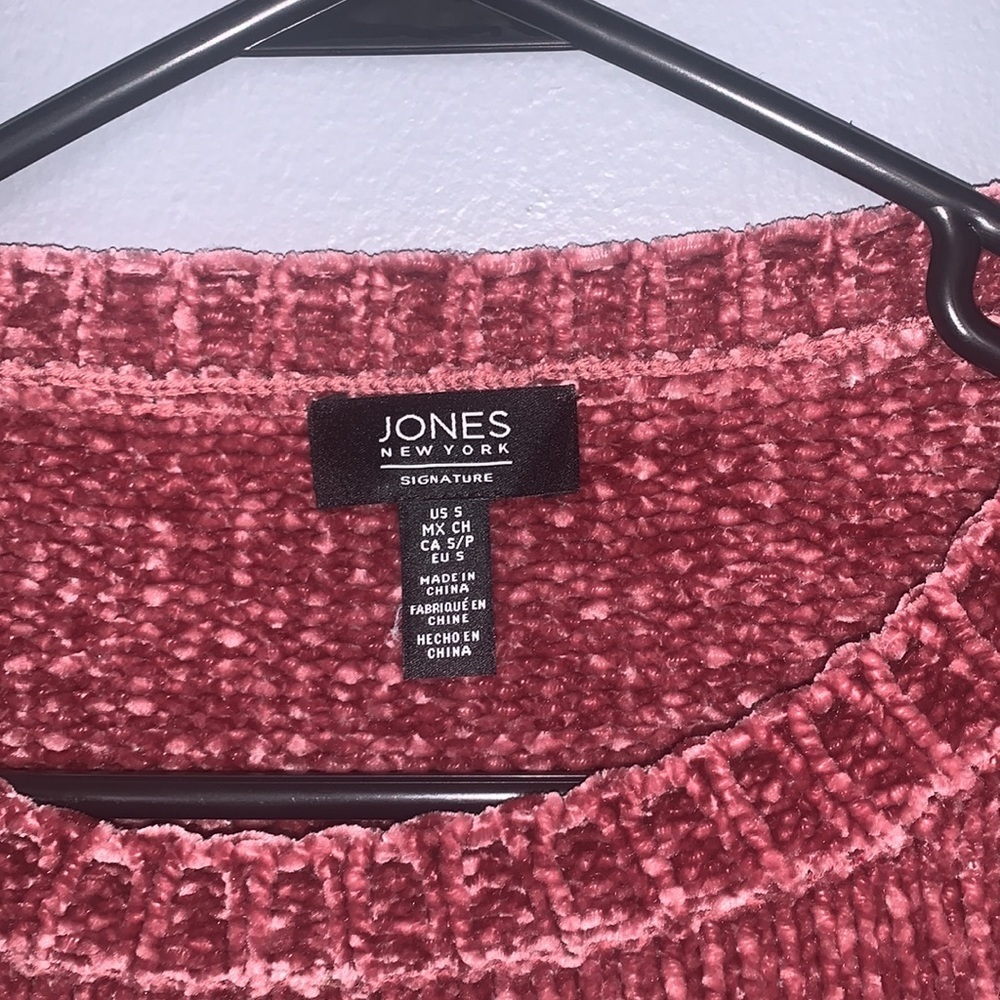 Jones New York brand sweater - Picture 2 of 3